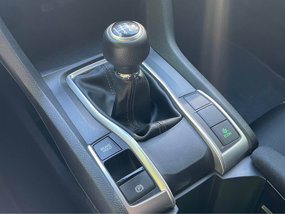 2017 Honda Civic LX Image principale