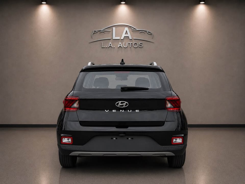 2026 Hyundai Venue Essential Image principale