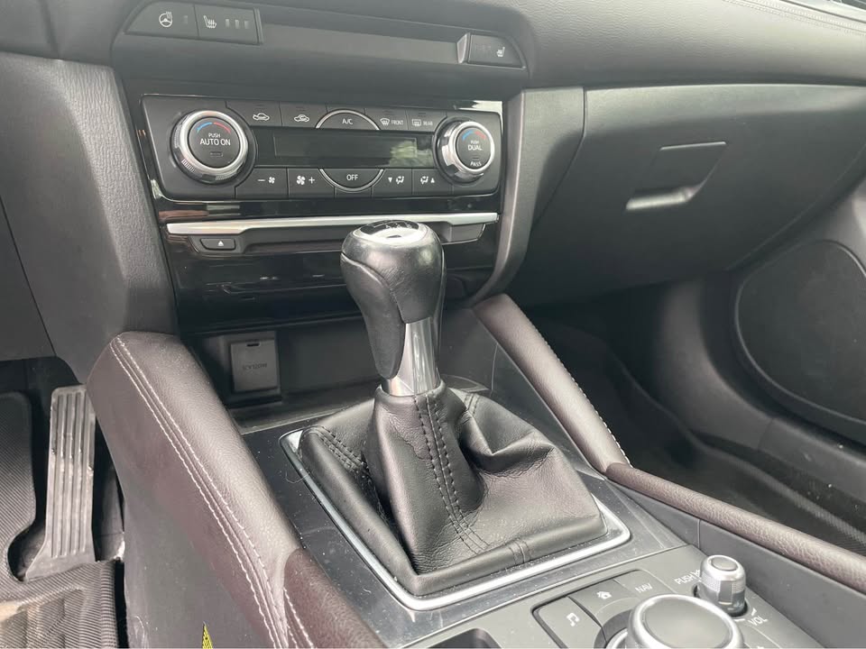 2017 Mazda 6 GS Image principale