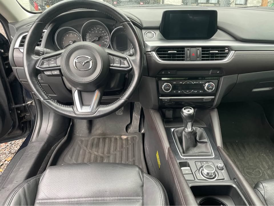 2017 Mazda 6 GS Image principale