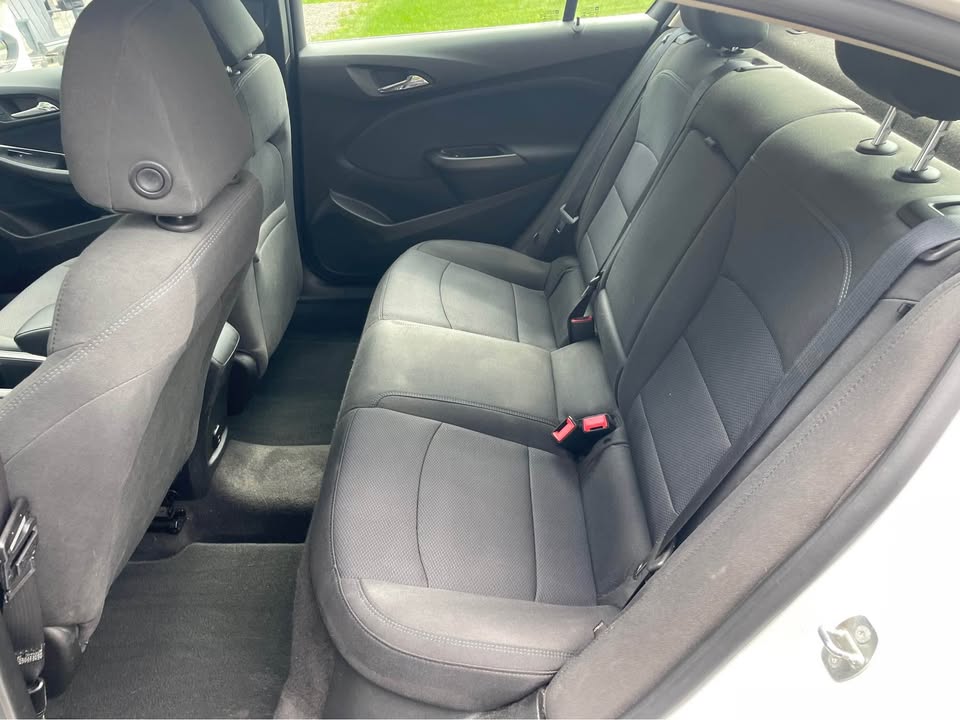 2018 Chevrolet Cruze LT Image principale
